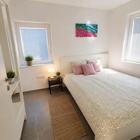 The River House Apartment